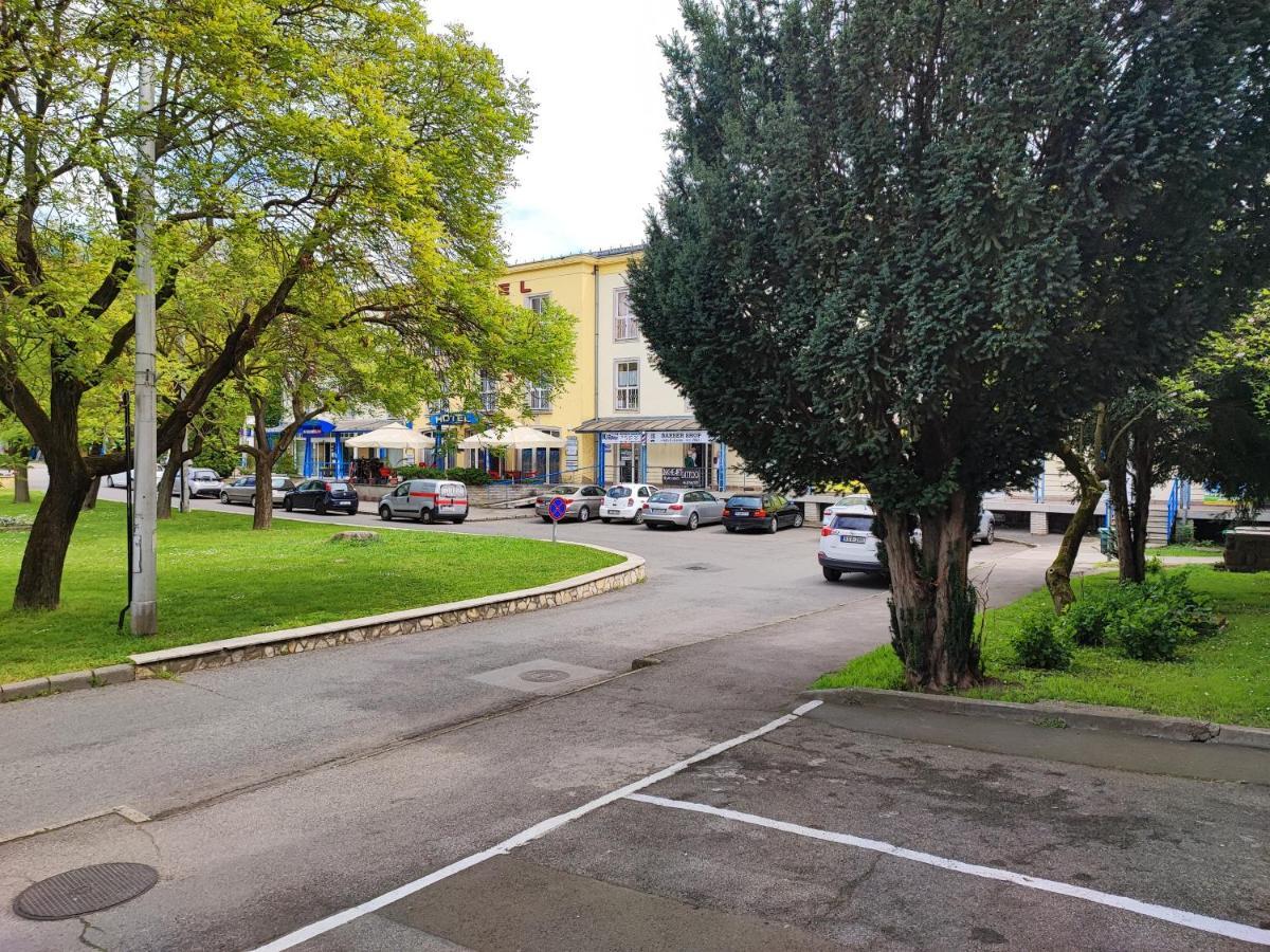 Hotel Beke Sziget Komló Buitenkant foto